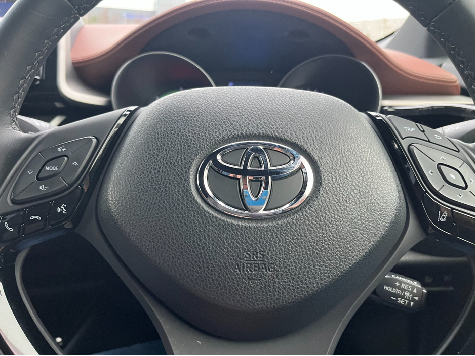 2019 Toyota C-HR 1.8 HYBRID AUTO LOW KM CAR PLAY €21,950