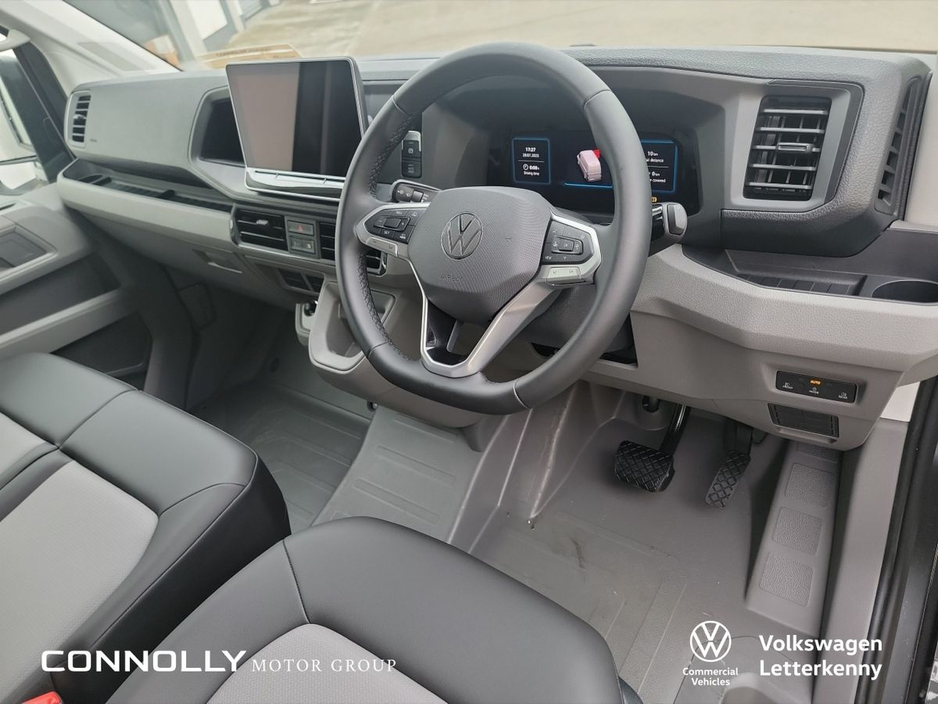 2025 Volkswagen Crafter CR35 Panel van Highline MWB 177 HP 2.0 TDI 8sp Automatic FWD €43,862