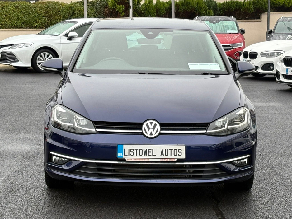 2018 Volkswagen Golf COMFORTLINE 1.2 AUTOMATIC * REAR VIEW CAMERA, AUTO LIGHTS, ADAPTIVE CRUISE CONTROL, POWERED FOLDING HEATED MIRRORS, LUMBAR SUPPORT, 2 KEYS, TOUCH SCREEN RADIO, MULTIFUNCTION STEERING WHEEL* €18,950