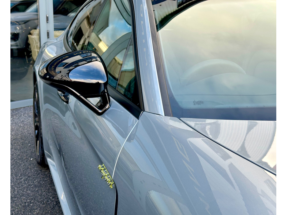 2022 Porsche Panamera 2+2 E-HY E-HYBRID CARBON TRIM €84,950