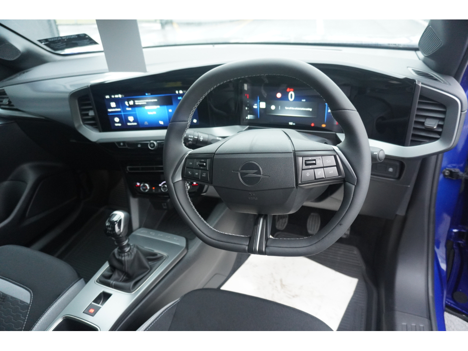 2025 Opel Mokka ELEGANCE 1.2 136BHP 6-SPE