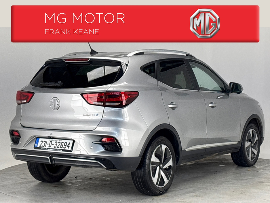 2023 MG ZS ZS EV LR EXCLUSIVE-72.6KWH**Black Leather Interior**Digital Dash**Touchscreen Media**Heated Seats**Panoramic Roof**Reverse Camera**Wireless Phone Charger**Keyless Start**Isofix** €24,695