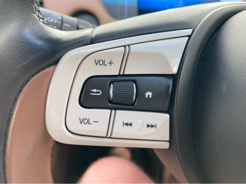 2020 Honda Fit 1.5i Petrol Hybrid Automatic Luxe Model €19,750