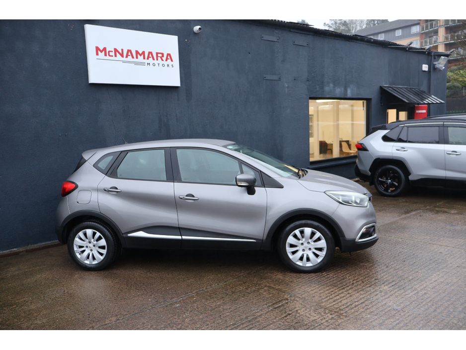 2014 Renault Captur LIFE 1.5 DCI Low Mileage Exceptional Condition! €8,495