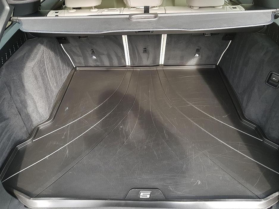 2017 BMW 5 Series 520d M Sport €29,995