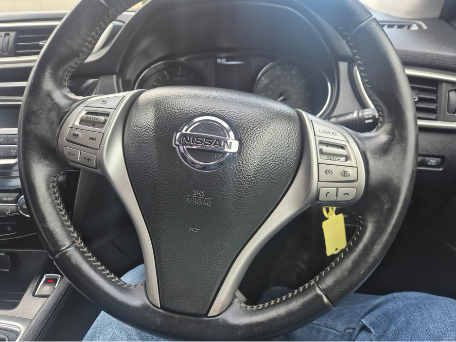 2015 Nissan Qashqai 1.2 DIG-T ACENTA SMRT VSN 115PS 5DR €9,950