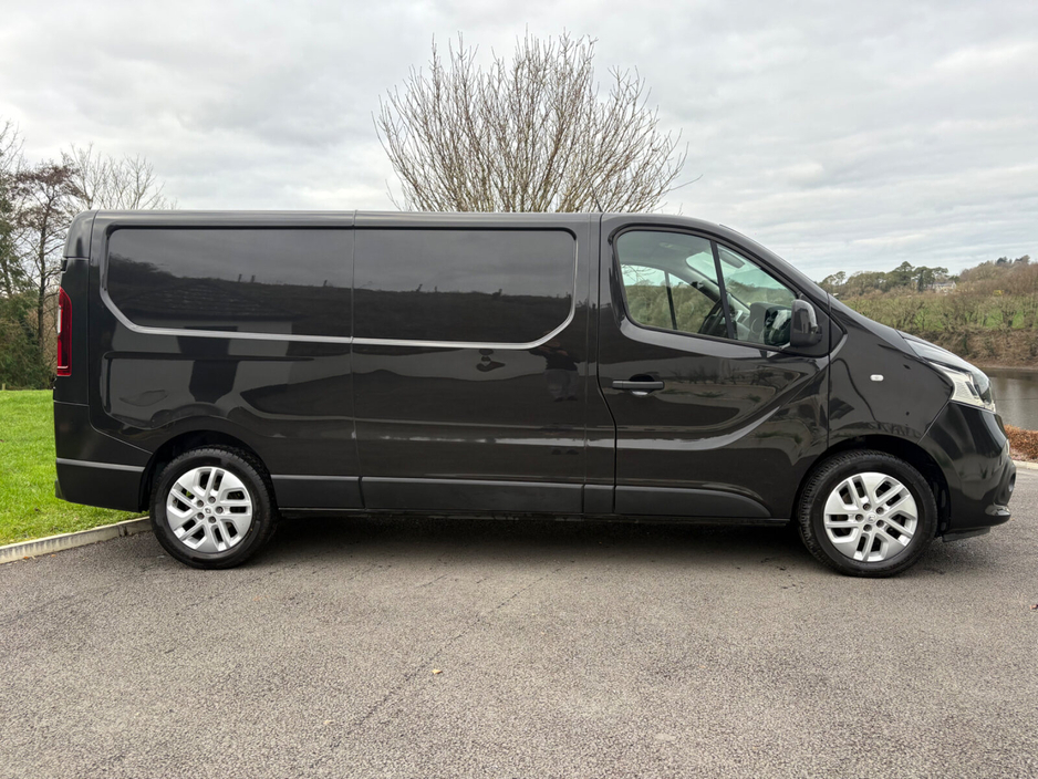 2019 Renault Trafic  €14,950
