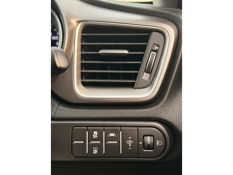 2021 Kia Ceed COMMERCIAL €12,154