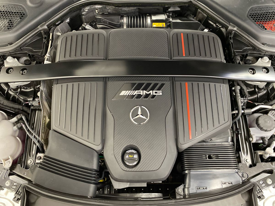 2026 Mercedes-Benz AMG AMG E53 HYBRID 4MATIC €139,770