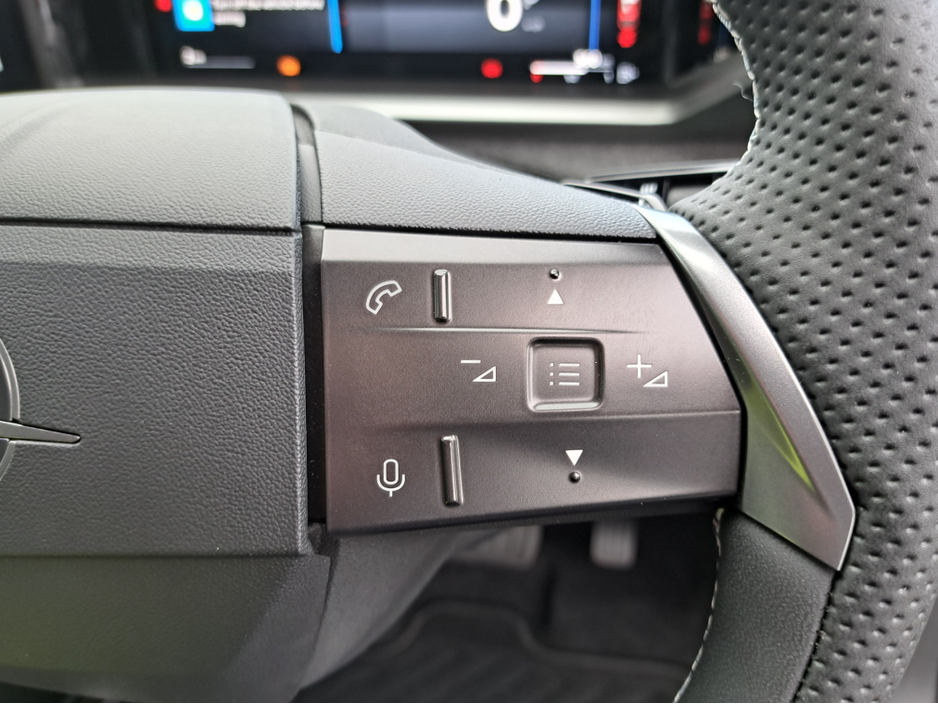 2026 Opel Grandland GS MHEV 136BHP **LEATHER AND COMFORT PACK** €49,500