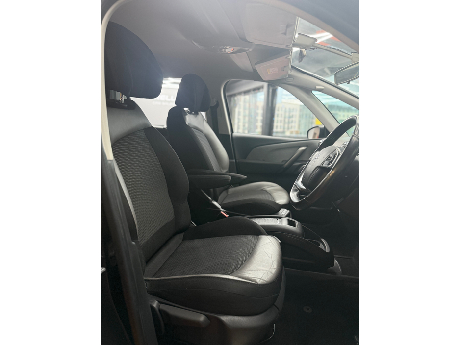 2018 Citroen Grand C4 Picasso FEEL BLUEHDI 120 EA EAT6 4DR AUTO €16,950