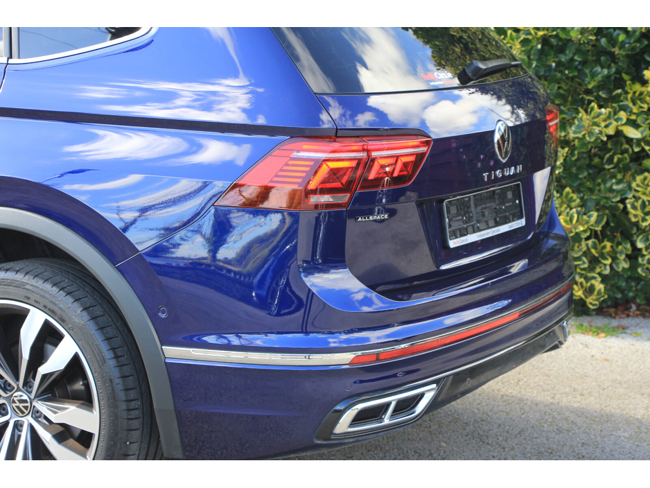 2023 Volkswagen Tiguan Allspace 2.0 TDI 150HP R-Line DSG €49,950