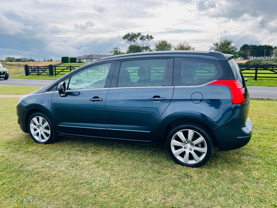 2016 Peugeot 5008 1.6 HDI BLUE 120 ALLURE AUTO 5DR €12,450