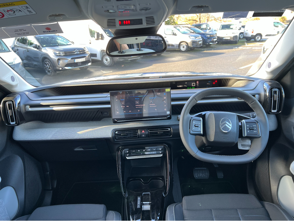 2026 Citroen C3 eMax BEV 320 44kWh 113HP €27,800