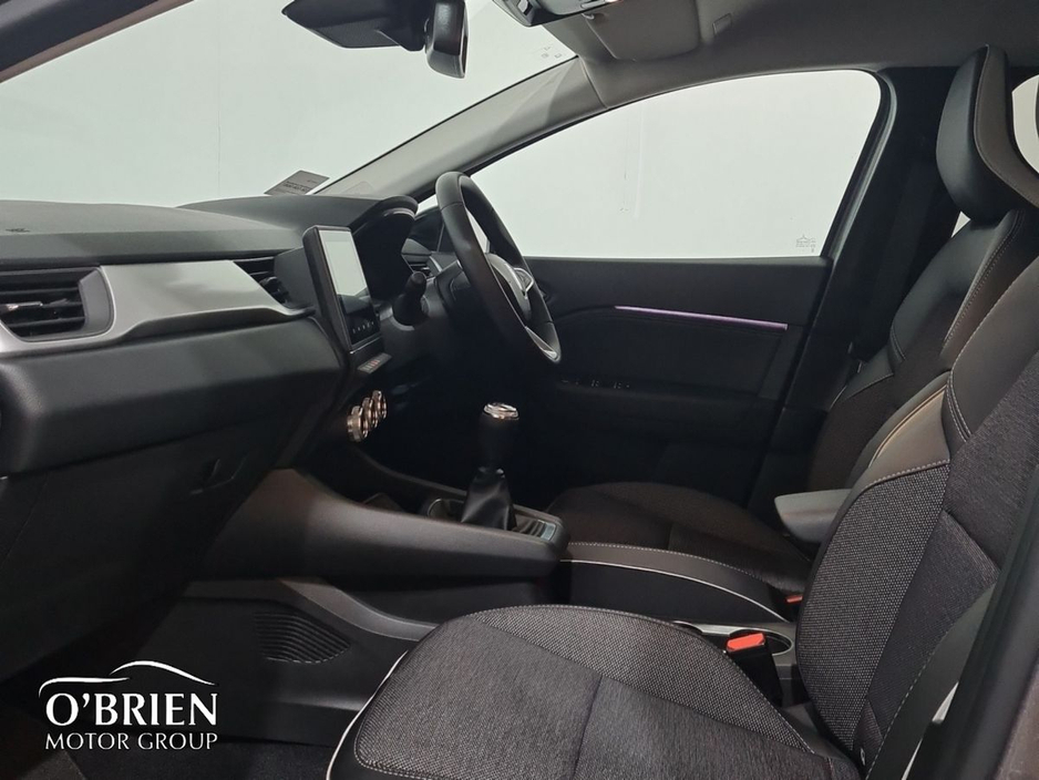 2023 Renault Captur TCe 90 Techno €23,900