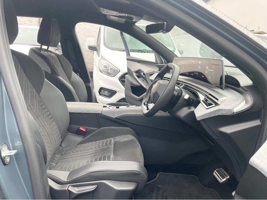 2025 Peugeot 5008 E 5008 GT-LINE 73KW 213BHP FULLY ELECTRIC €47,950