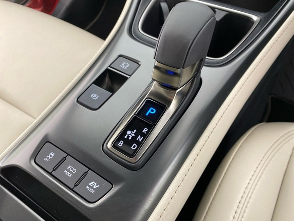 2025 Lexus LBX Elegant €39,950