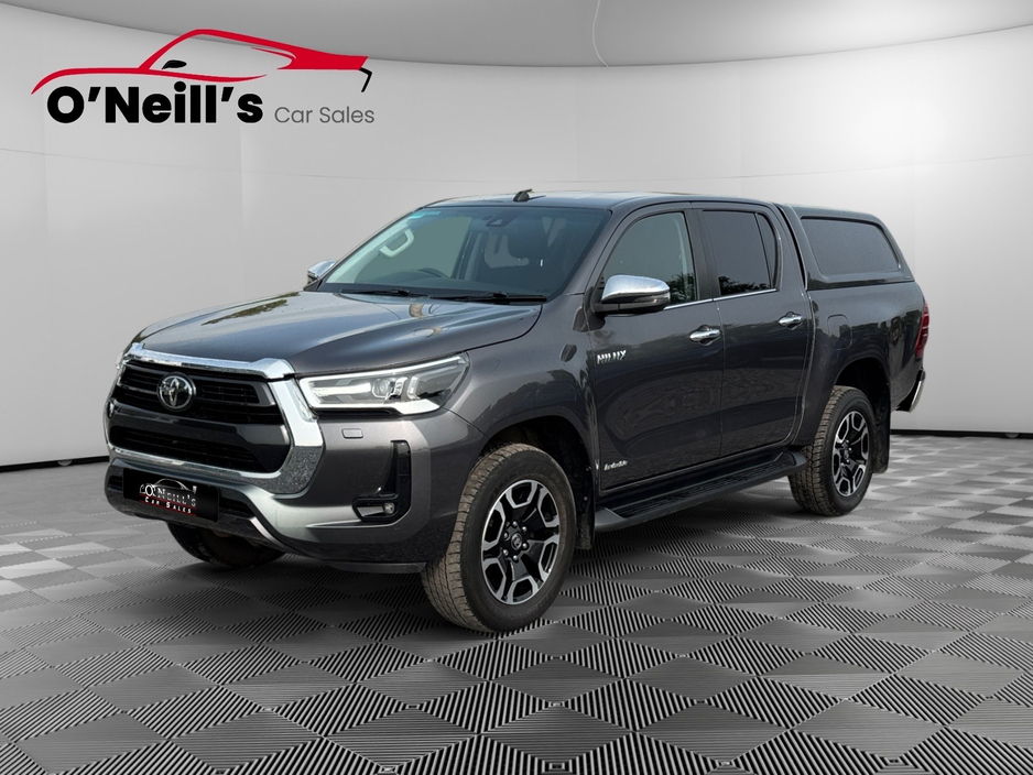 2021 Toyota Hilux INVINCIBLE D-4D 4WD #230 €32,999