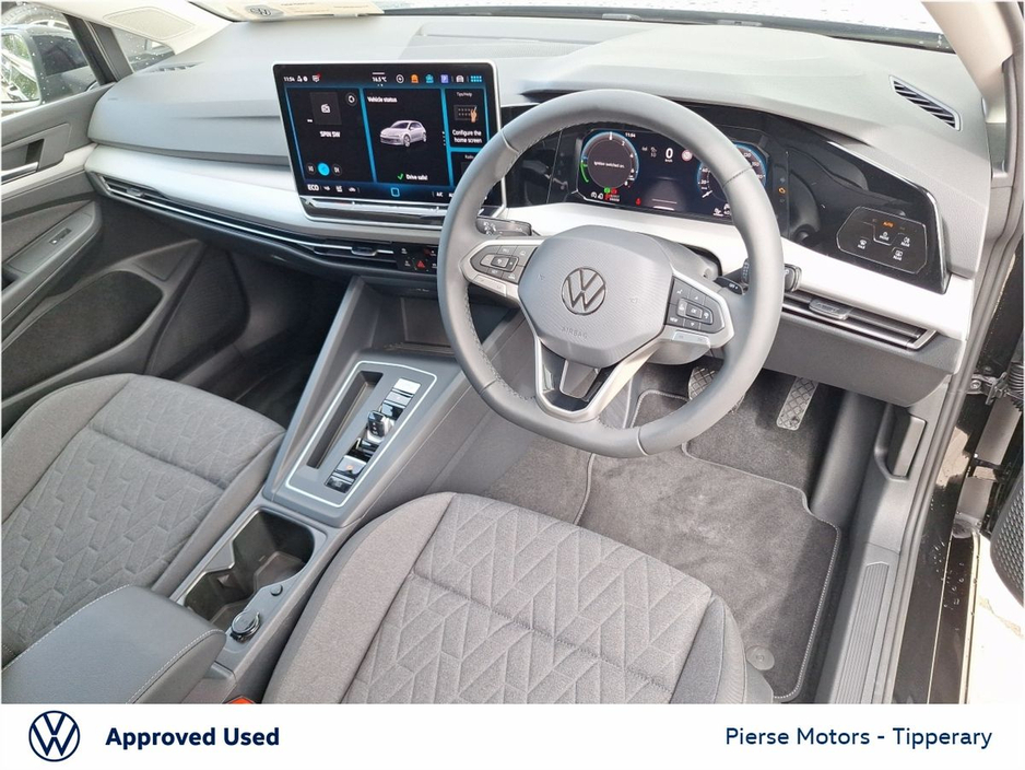 2025 Volkswagen Golf GOLF EDI 75 PHEV 1.5 TSI 150HP €39,950