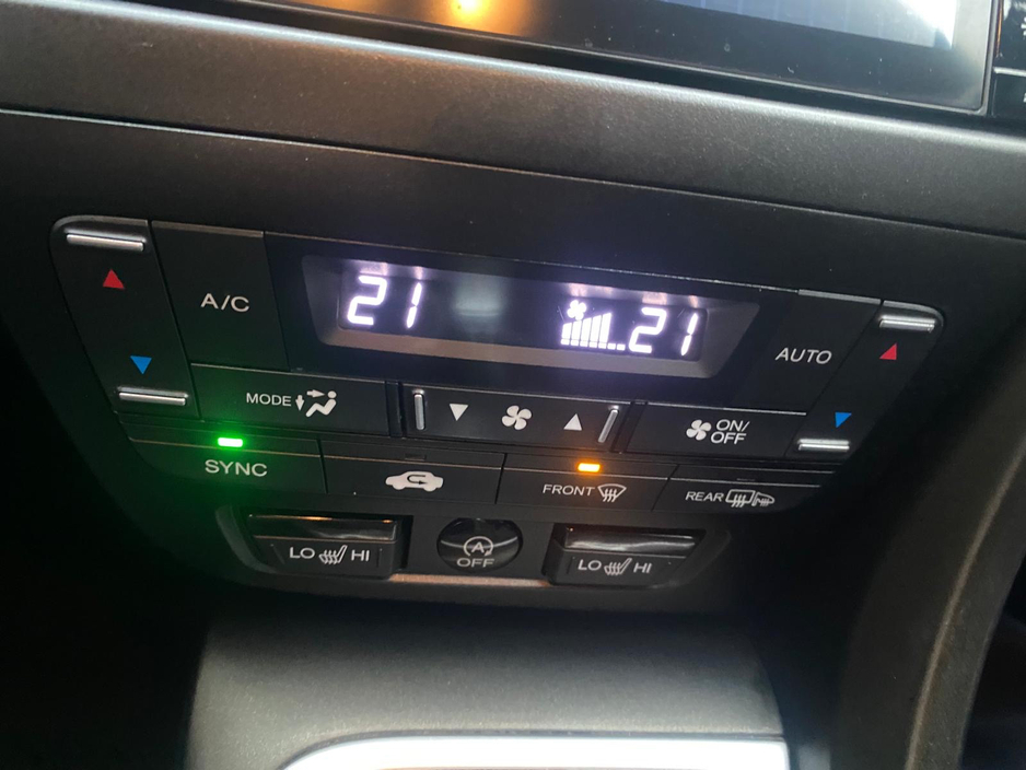 2015 Honda Civic 5DR 1.6 I-DTEC EXECUTIVE 4DR €9,995