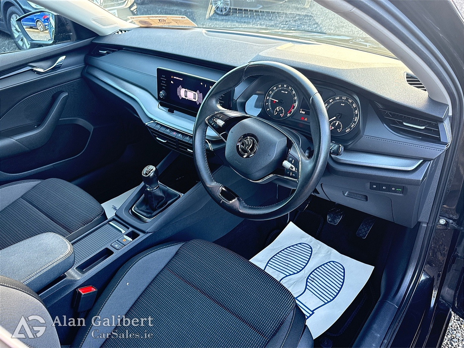 2022 Skoda Octavia AMBITION 2.0 TDI New Model €24,995