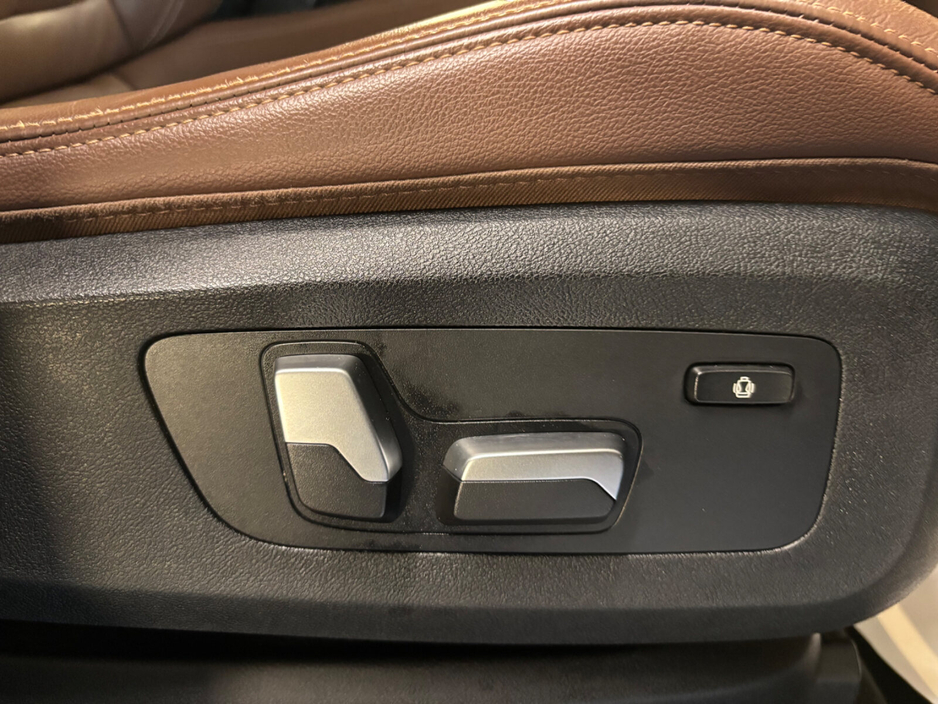 2021 BMW X5 xDrive45e M Sport €52,900