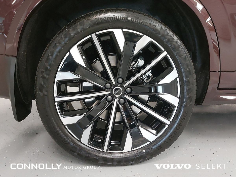 2025 Volvo XC90 T8 PHEV Plus Dark €806pm €89,995