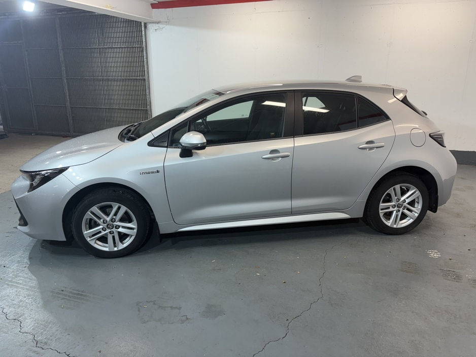 2020 Toyota Corolla HYBRID LUNA H/B AUTO 4DR €22,950