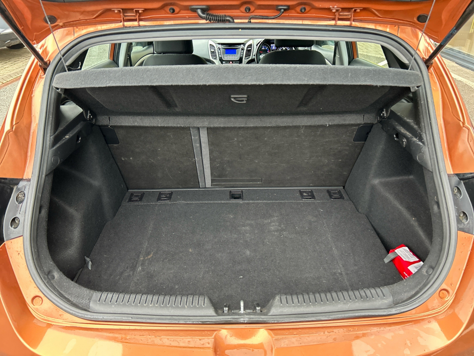 2015 Hyundai i30 CLASSIC 5DR €8,950