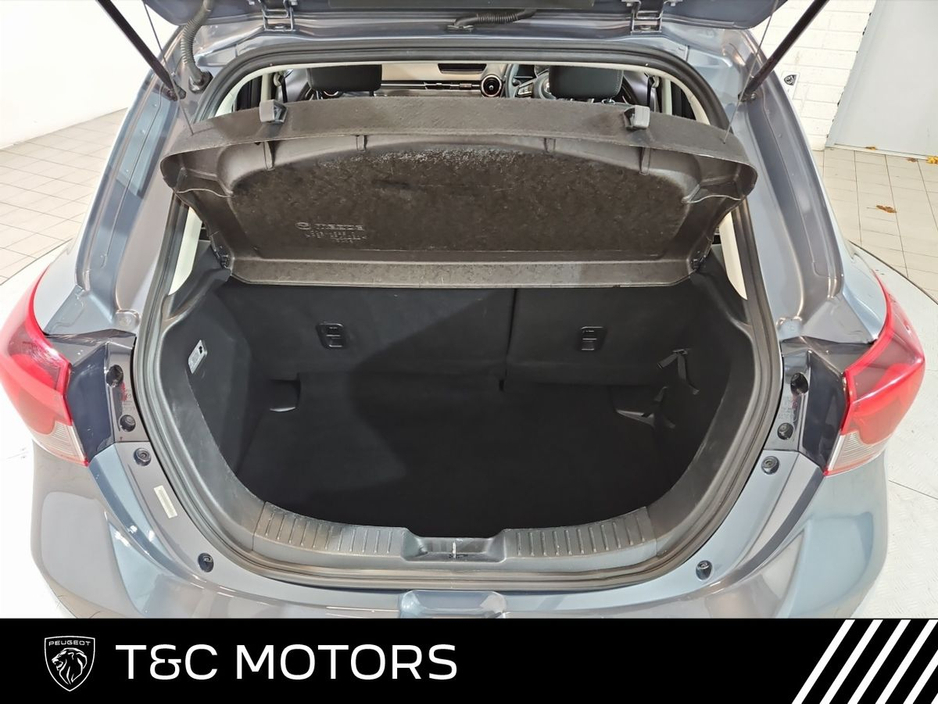 2023 Mazda Mazda2 HOMURA - Rear Parking Camera & Sensors, Apple Carplay & Android Auto, A/C, Auto Lights & Wipers, Cruise Control €17,995