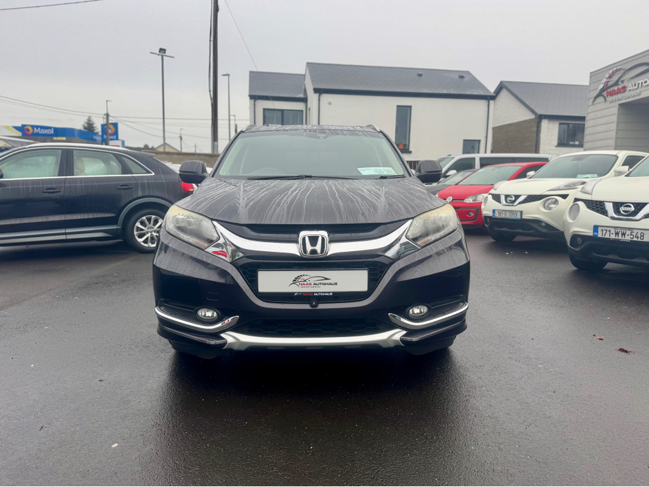2015 Honda Vezel Hybrid | Heated Seats | Camera | High Spec €13,750