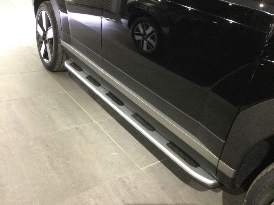 2026 Hyundai Santa Fe PHEV PREMIUM 4 WHEEL DRIVE - Hyundai Side Steps - €69,950