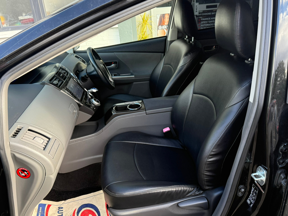 2013 Toyota Prius  €11,990