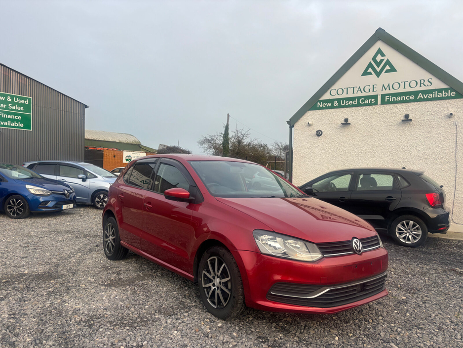 2015 Volkswagen Polo  €11,500