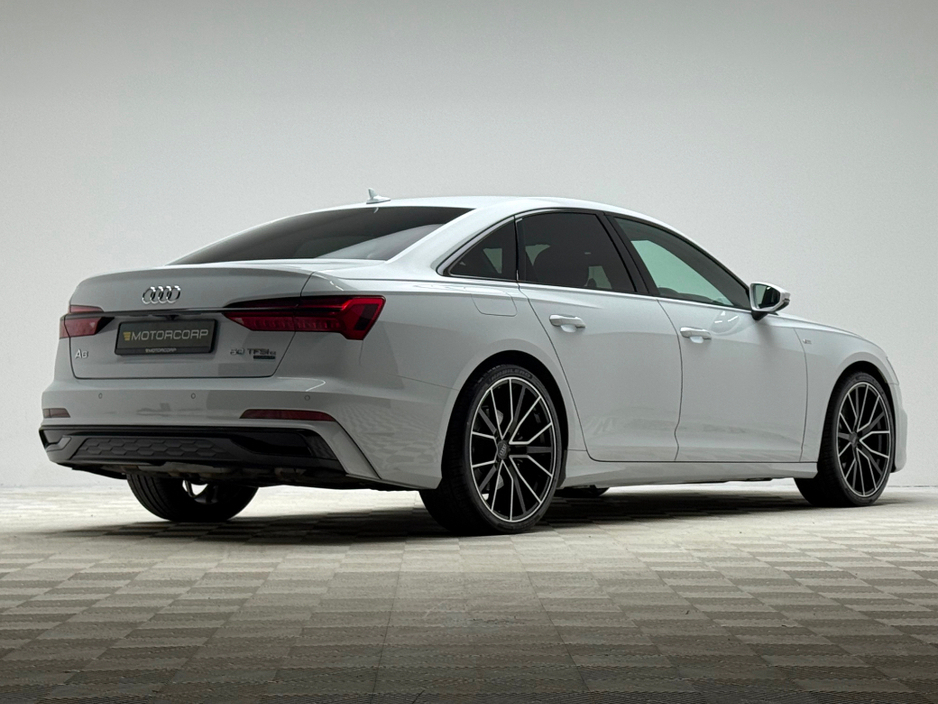 2025 Audi A6 50 TFSI E S LINE QUATTRO €56,990