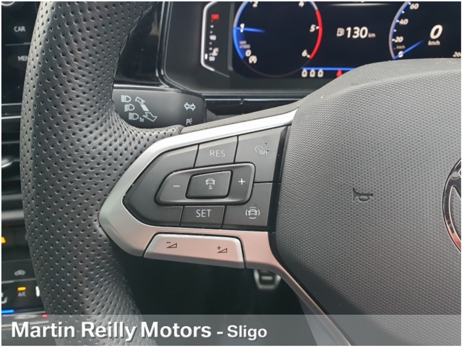 2025 Volkswagen T-Roc R-LINE 2.0 TDI 116Hp €38,445