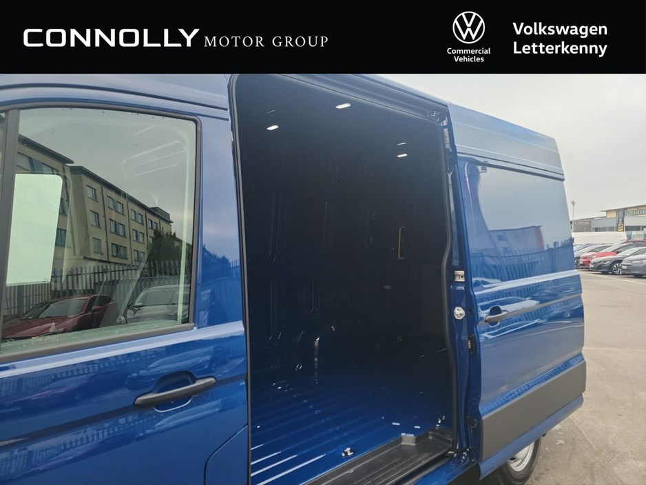 2026 Volkswagen Crafter CR35 Panel van Highline MWB 140 HP 2.0 TDI 8sp Automatic FWD €44,269