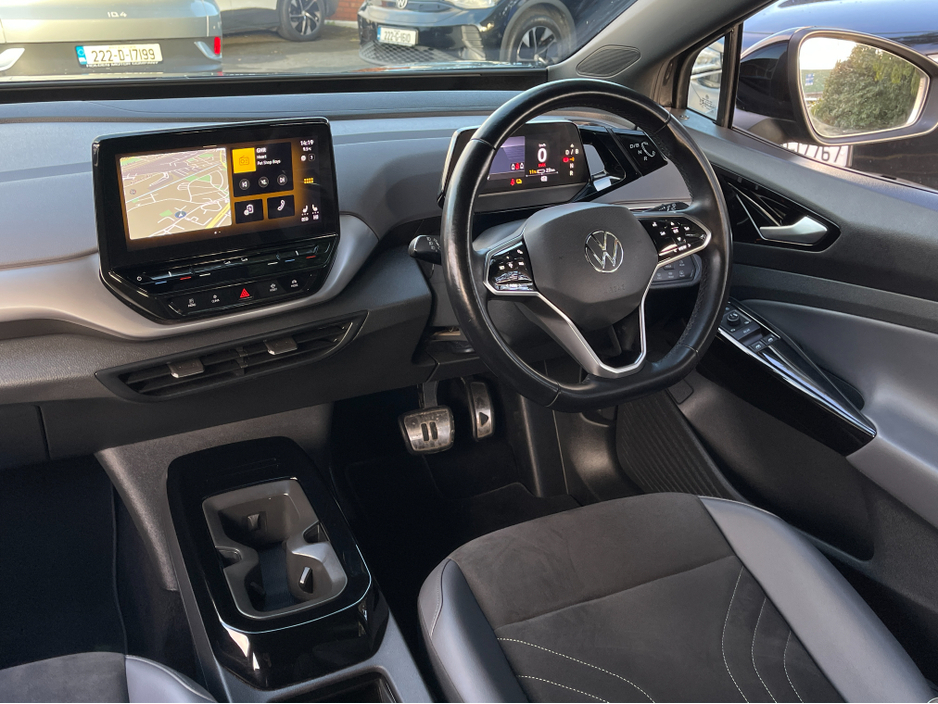 2022 Volkswagen ID.4 PRO 128 KW LIFE DX 77KWH 174BHP 5 €23,900