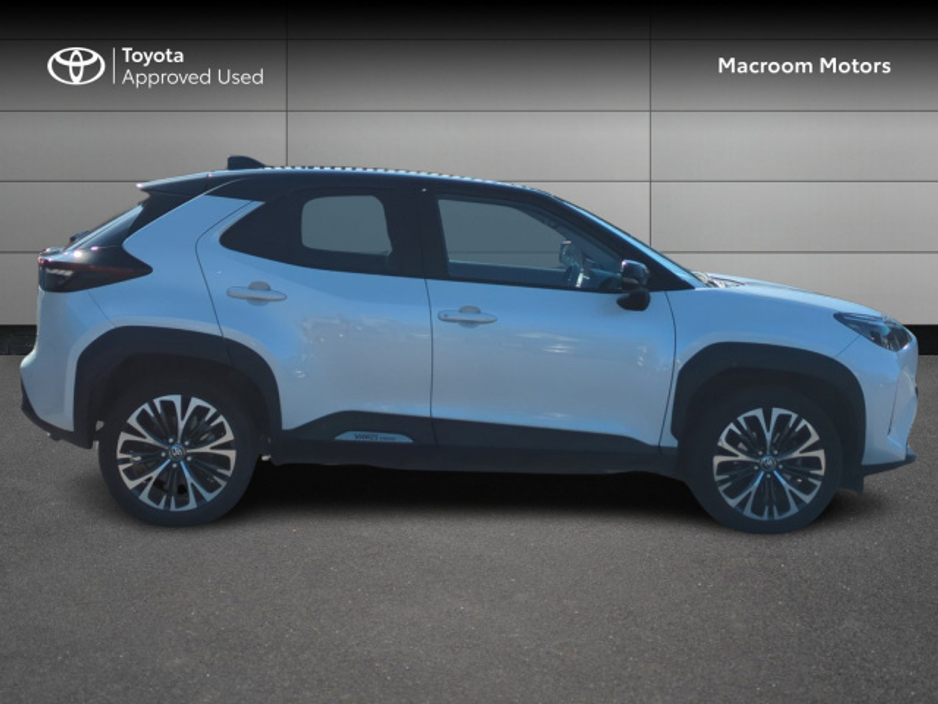 2023 Toyota Yaris Cross FRESH SELECTION OF TRADE-INS YARIS CROSS SOL 1.5H €29,000