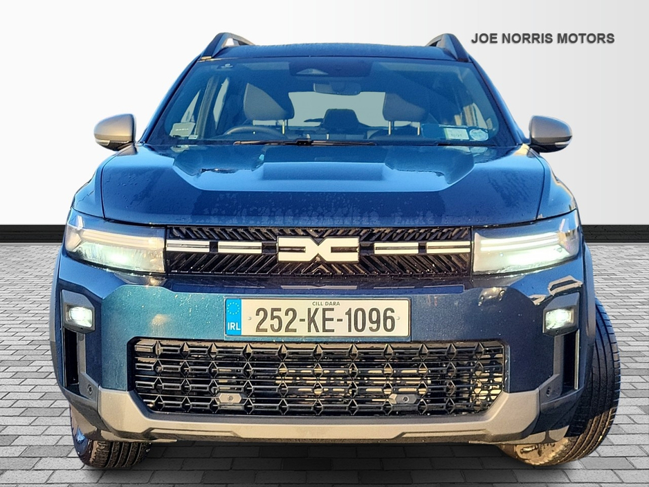 2025 Dacia Bigster EXPRESSION TCE 140 LOW KMS €30,995