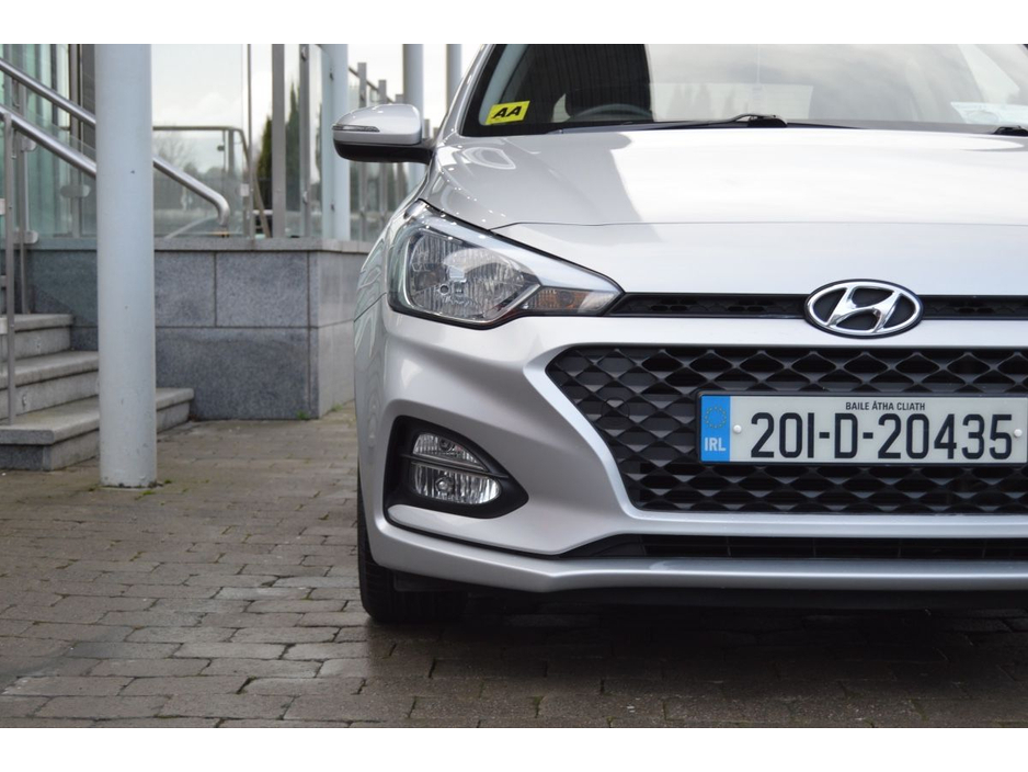 2020 Hyundai i20 1.0 T-GDI Deluxe Plus Auto €18,995
