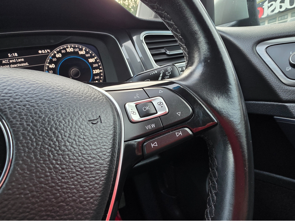 2019 Volkswagen Golf 1.2 TSI COMFORTLINE VIRTUAL COCKPIT - NAVIGATION -CARPLAY ANDROID AUTO - REVERSING CAMERA - LOW ROAD TAX BAND €18,750