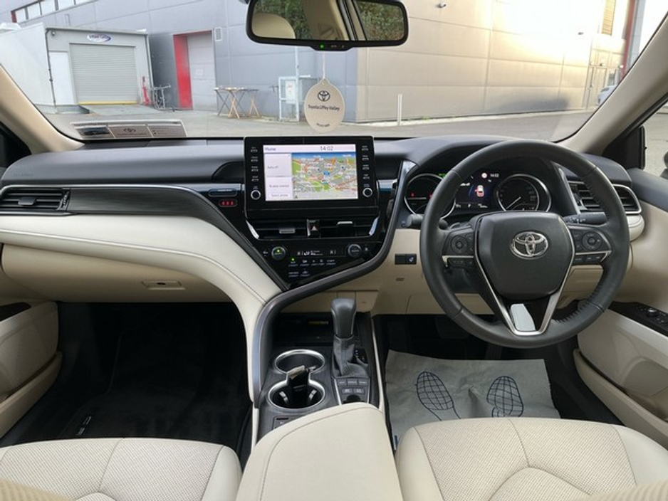 2024 Toyota Camry PLATINUM EDITION 4 €46,950