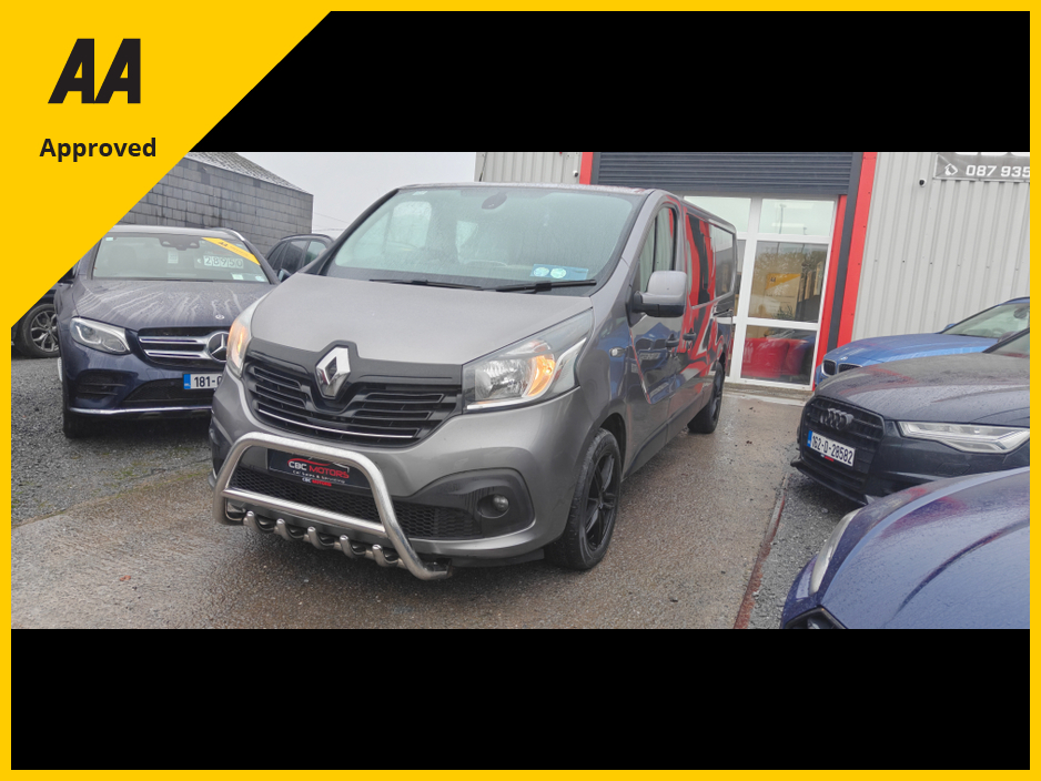 2016 Renault Trafic Passenger 2016 Crewcab 6 Seater €13,950