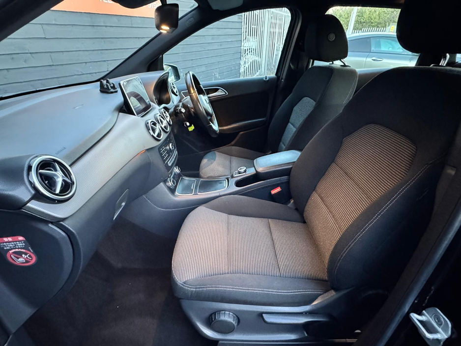2015 Mercedes-Benz B Class B180 1.6 AUTO €13,995