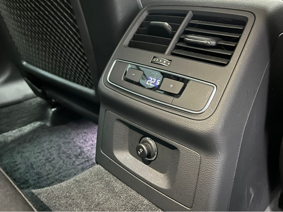 2021 Audi A4 €32950 2021 AUDI A4 35 TDI ADVANCED AUTOMATIC HEATED SEATS - REVERSE CAMERA - CRUISE CONTROL - CARPLAY €32,950