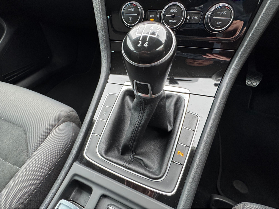 2017 Volkswagen Golf 1.6 TDi HIGHLINE 115 BHP 5dr €16,950