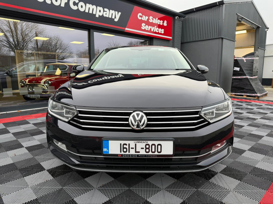 2016 Volkswagen Passat HIGHLINE 1.6 TDI MANUAL 6SPEED FWD 120HP 4DR , 1/2 Leather Seats , Heated Seats , privacy Glass , Cruise Control , Climate Control , stunning car , serviced , tested , warranty & Finance €14,950