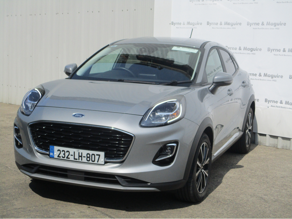 2023 Ford Puma AUTOMATIC TITANIUM 5DR 1.0T 125 MHEV WITH WINTER PACK AND SPARE WHEEL KIT. ONE CAREFUL OWNER AND FULL FORD SERVICE HISTORY  AND 3 YEARS WARRANTY !!! €29,950