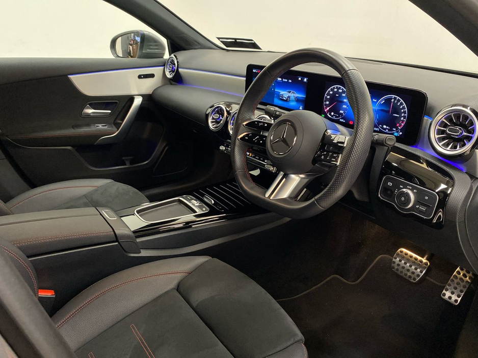 2024 Mercedes-Benz A Class A 250 e AMG LINE EXECUTIVE | Sports seats, Reversing Camera €43,950